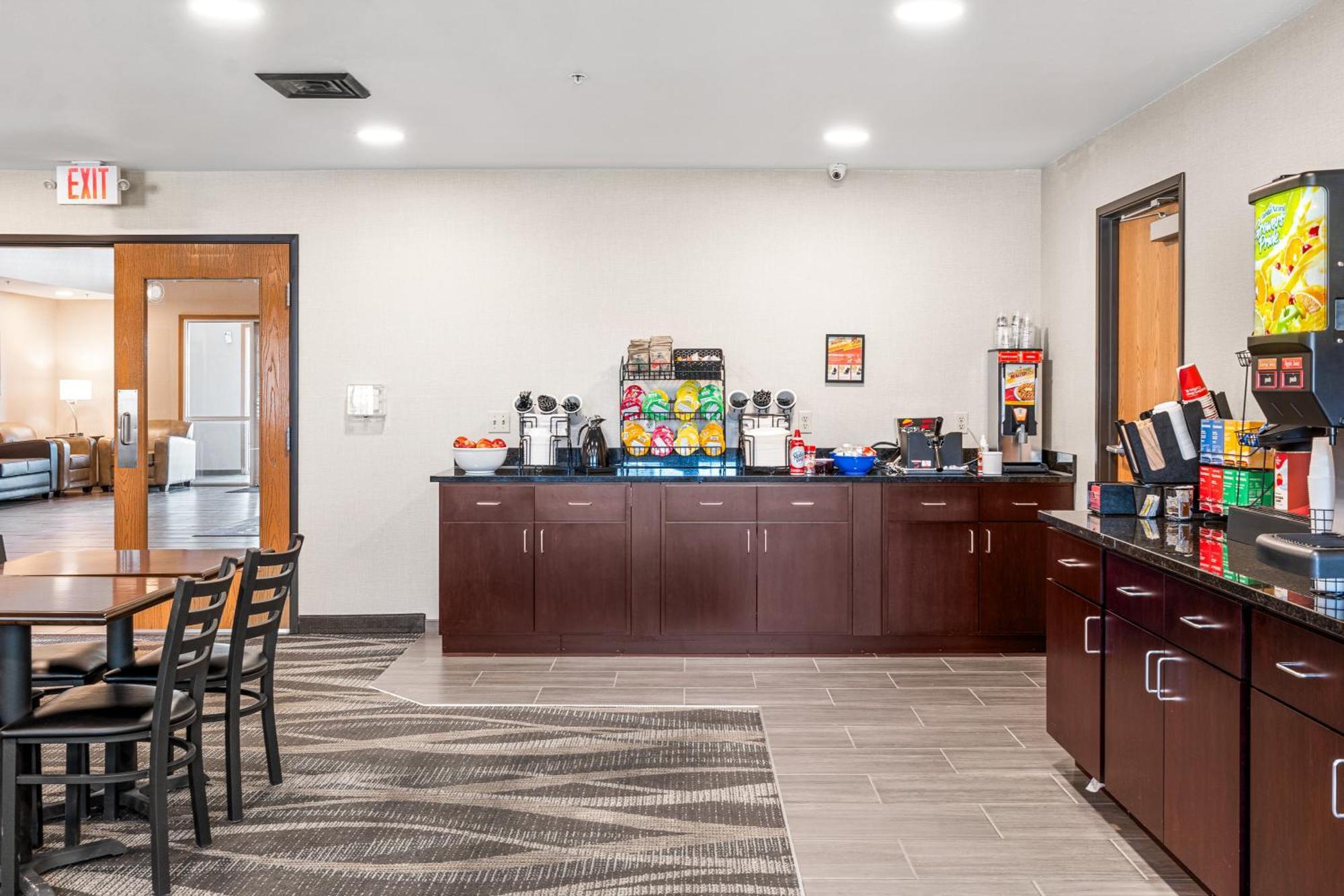 Boarders Inn & Suites By Cobblestone Hotels - Shawano Exteriér fotografie