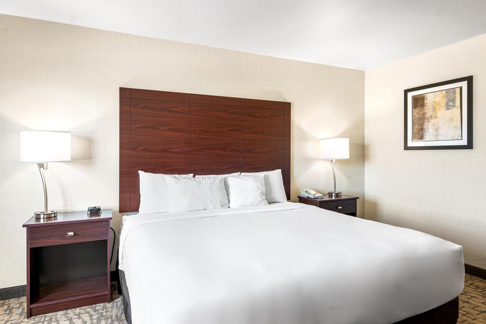 Boarders Inn & Suites By Cobblestone Hotels - Shawano Exteriér fotografie