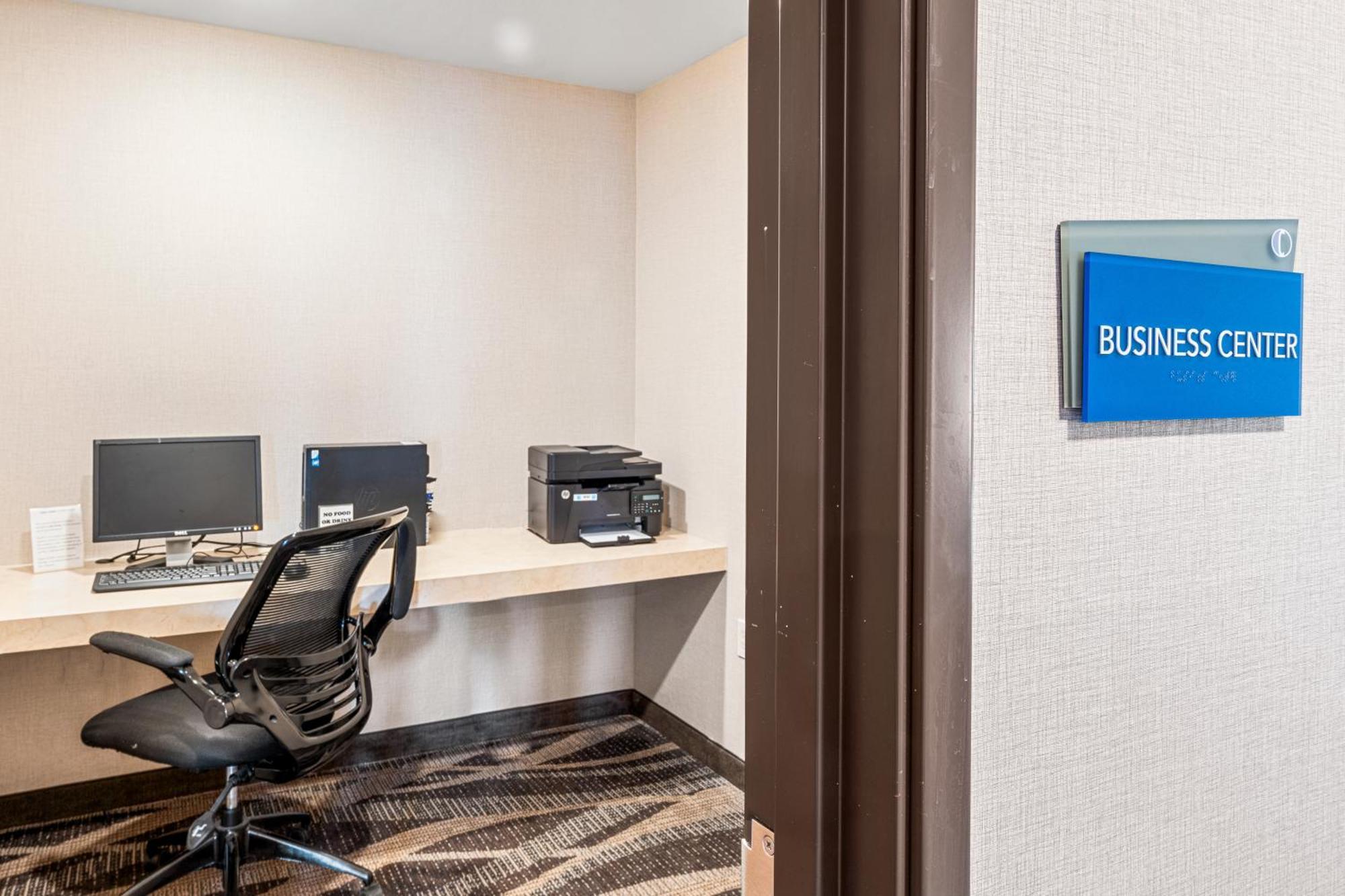 Boarders Inn & Suites By Cobblestone Hotels - Shawano Exteriér fotografie