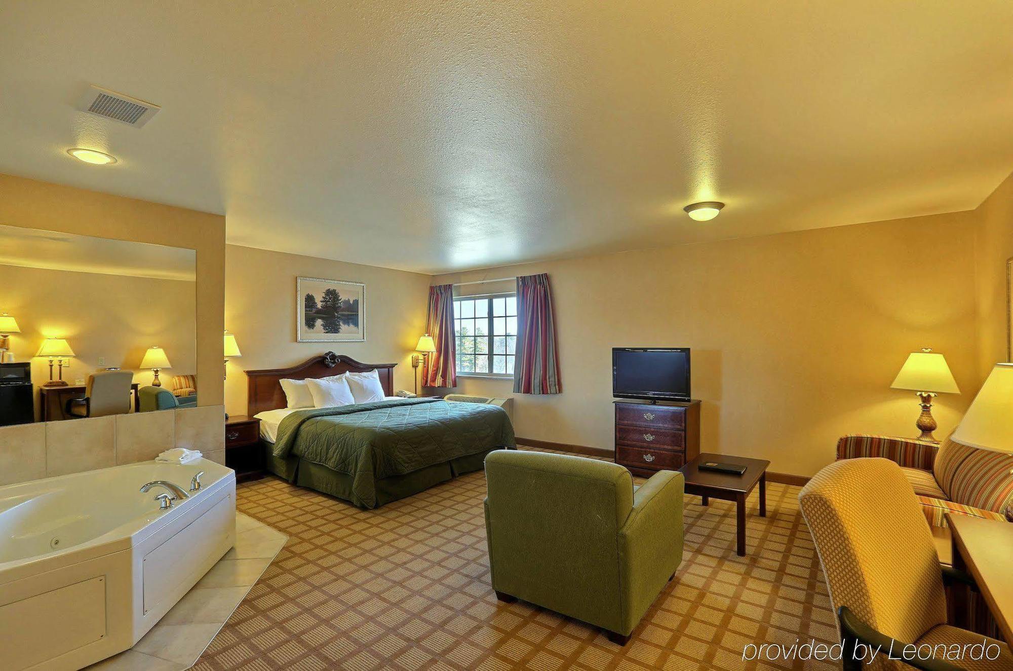 Boarders Inn & Suites By Cobblestone Hotels - Shawano Exteriér fotografie