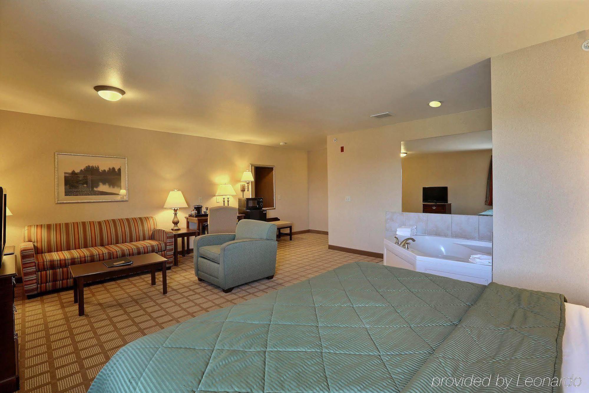 Boarders Inn & Suites By Cobblestone Hotels - Shawano Exteriér fotografie